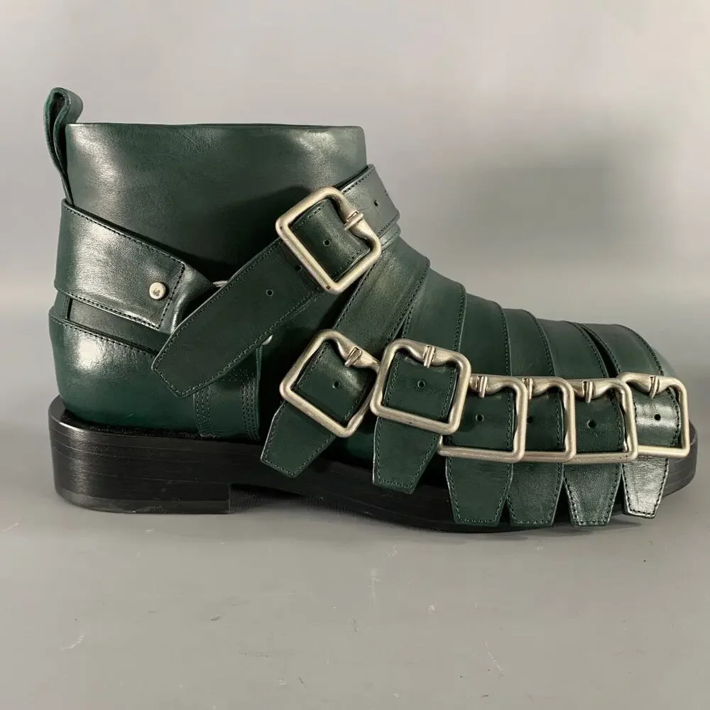 BURBERRY Size 8.5 Green Leather Pull On Boots